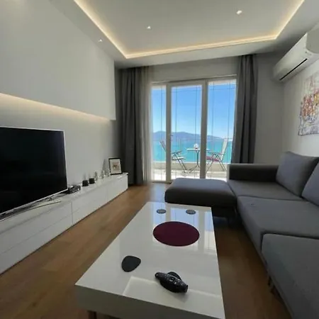 Albina 1&2 Apartament Wlora